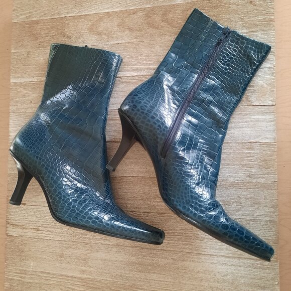 ANTONIO MELANI Miranda Croc Embossed Leather Stiletto Ankle Boot - Teal, Size 7 - Picture 6 of 16